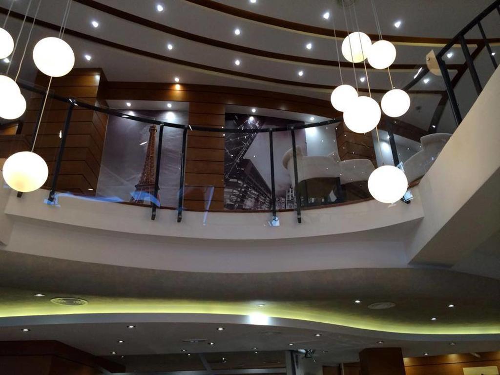 Hotel Cruiser Улцинь Экстерьер фото